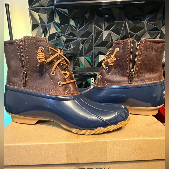 Sperry Ankle Boots in Brown and Blue - Picture 6 of 10